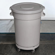 Cargar imagen en el visor de la galería, BOTE CILINDRICO 120 LT C/TAPA PLANA C/DOLLY