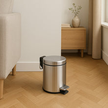 Cargar imagen en el visor de la galería, BASURERO AC/INOX 05 LT C/PEDAL