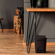 Cargar imagen en el visor de la galería, BASURERO COMPACT 7 LT NEGRO