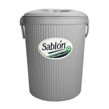 Cargar imagen en el visor de la galería, CESTO GDE C/TAPA CIRCULAR GRIS