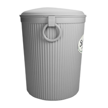 Cargar imagen en el visor de la galería, CESTO GDE C/TAPA CIRCULAR GRIS