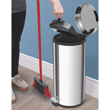 Cargar imagen en el visor de la galería, BASURERO AC/INOX 30 LT C/PEDAL
